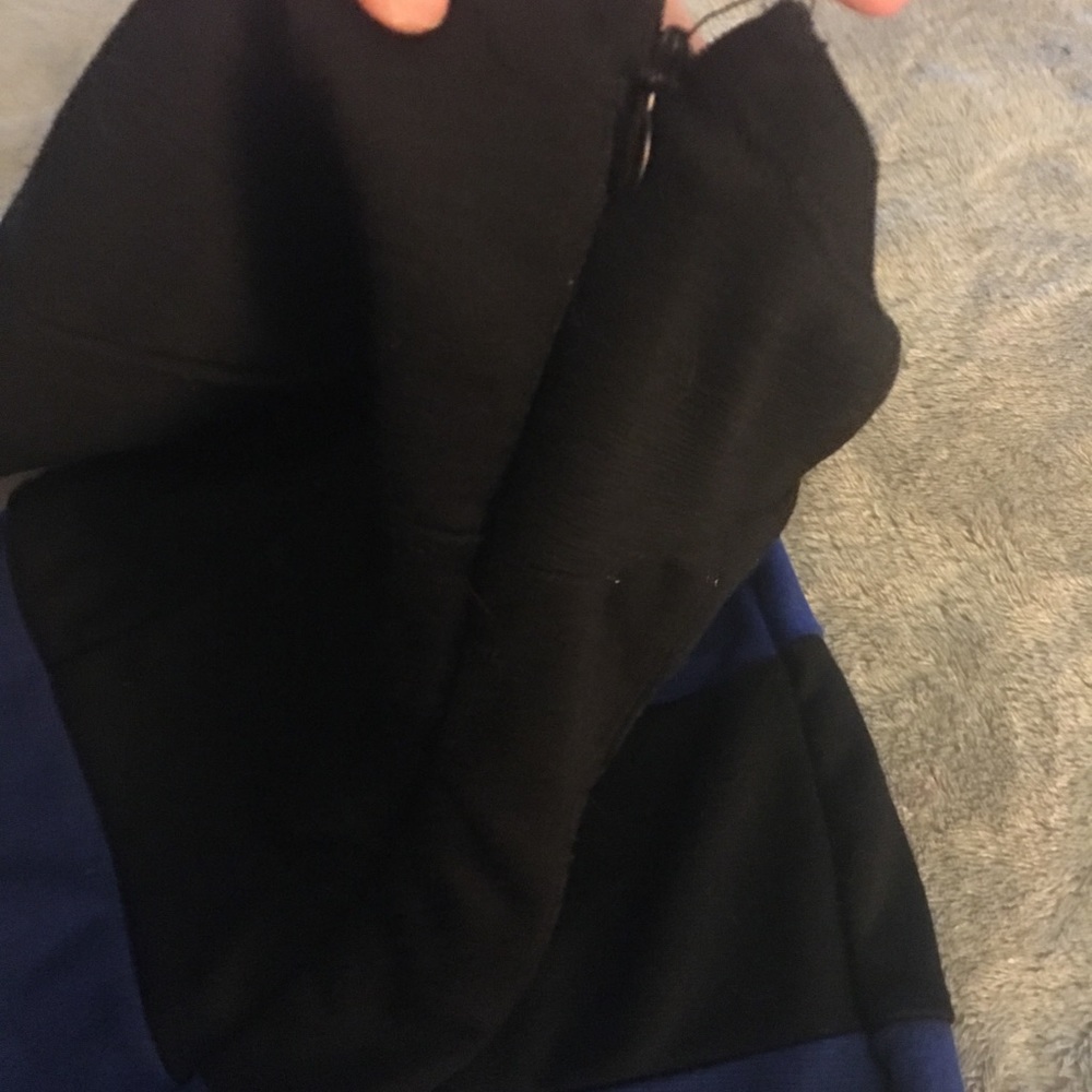 🦋Black & Blue striped strapless mini dress NEW🦋 - Picture 6 of 8
